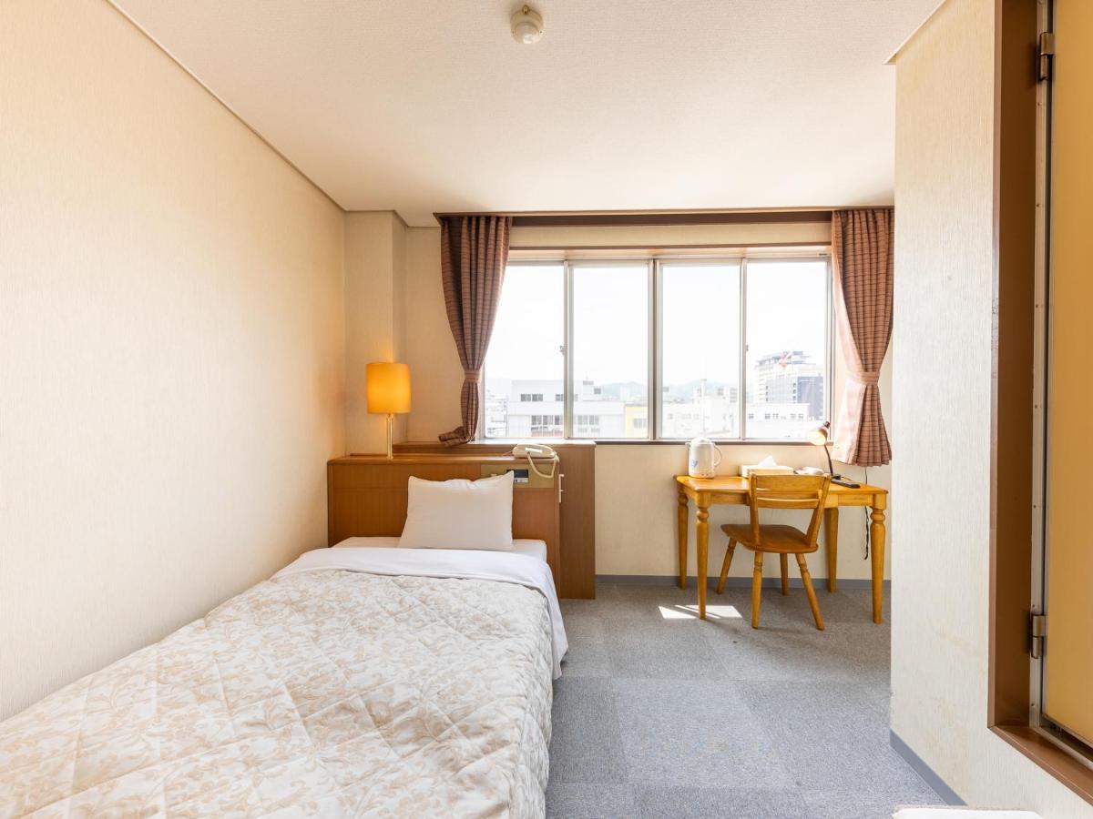 Tabist Kanko Business Hotel Matsuyama Hida Takayama Takayama  Ngoại thất bức ảnh